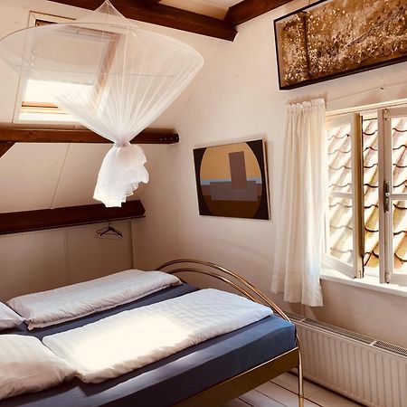 Vakantie Appartement Goedereede Let Op De Badkamer Moet Met Andere Gasten Gedeeld Worden Exteriör bild